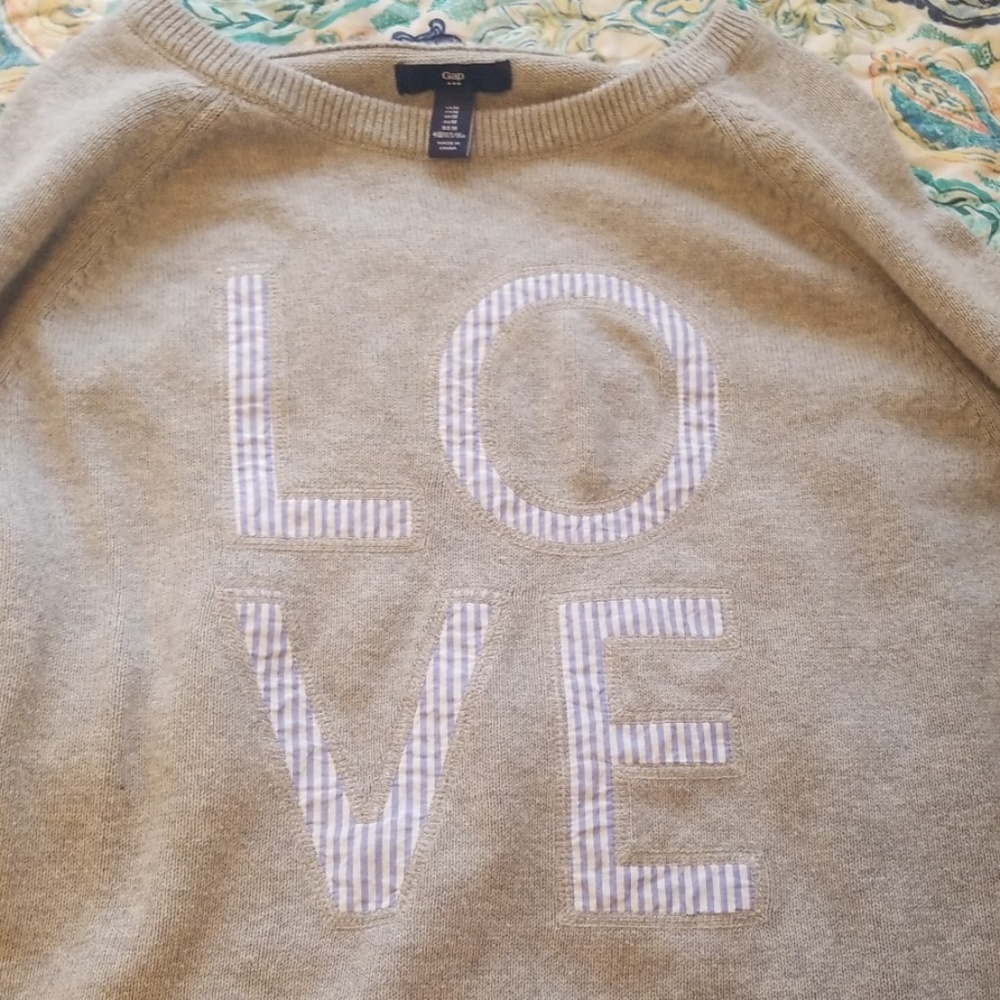 LOVE sweater - Picture 2 of 3